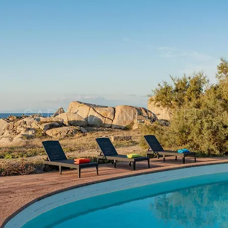 Mariu E Amelie Villa *